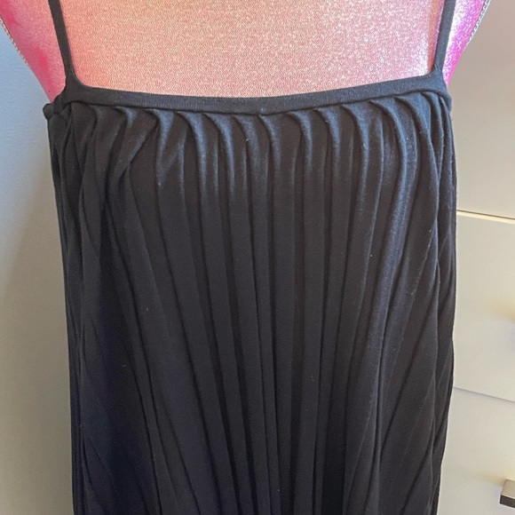 Spaghetti strap sweater dress - Picture 5 of 10